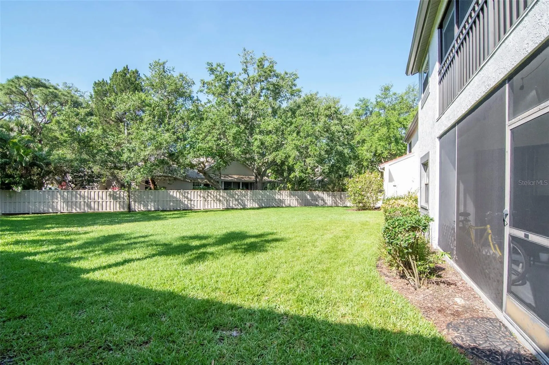 484 Santa Cruz Place NE St Petersburg FL 33703