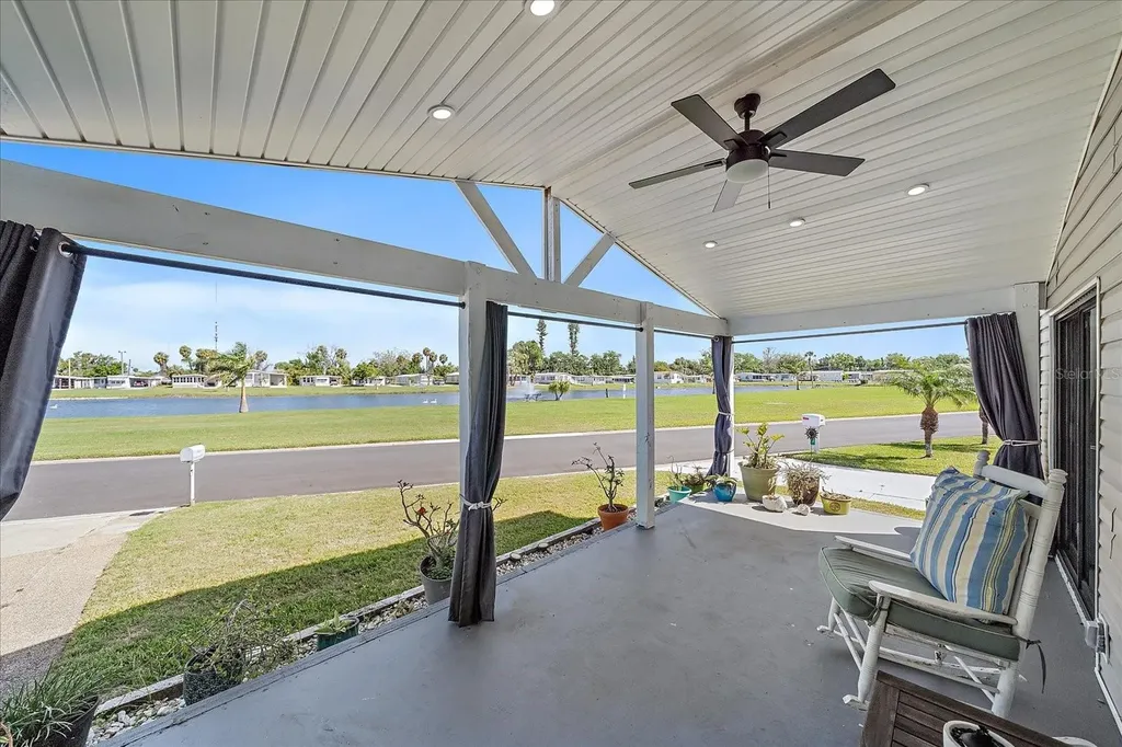 137 Lakeview Drive Palmetto FL 34221