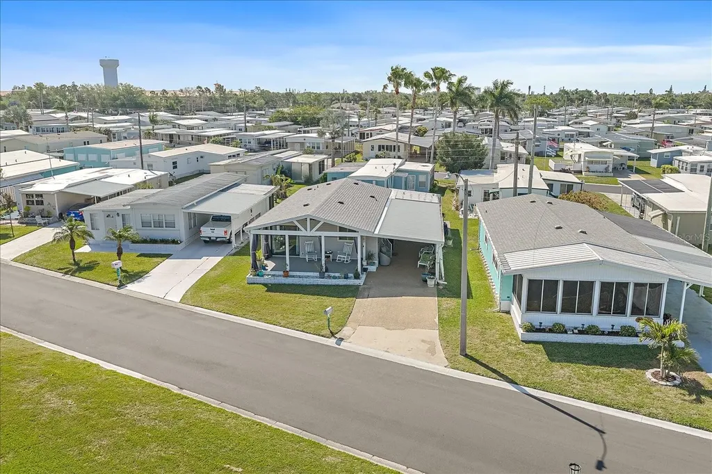 137 Lakeview Drive Palmetto FL 34221