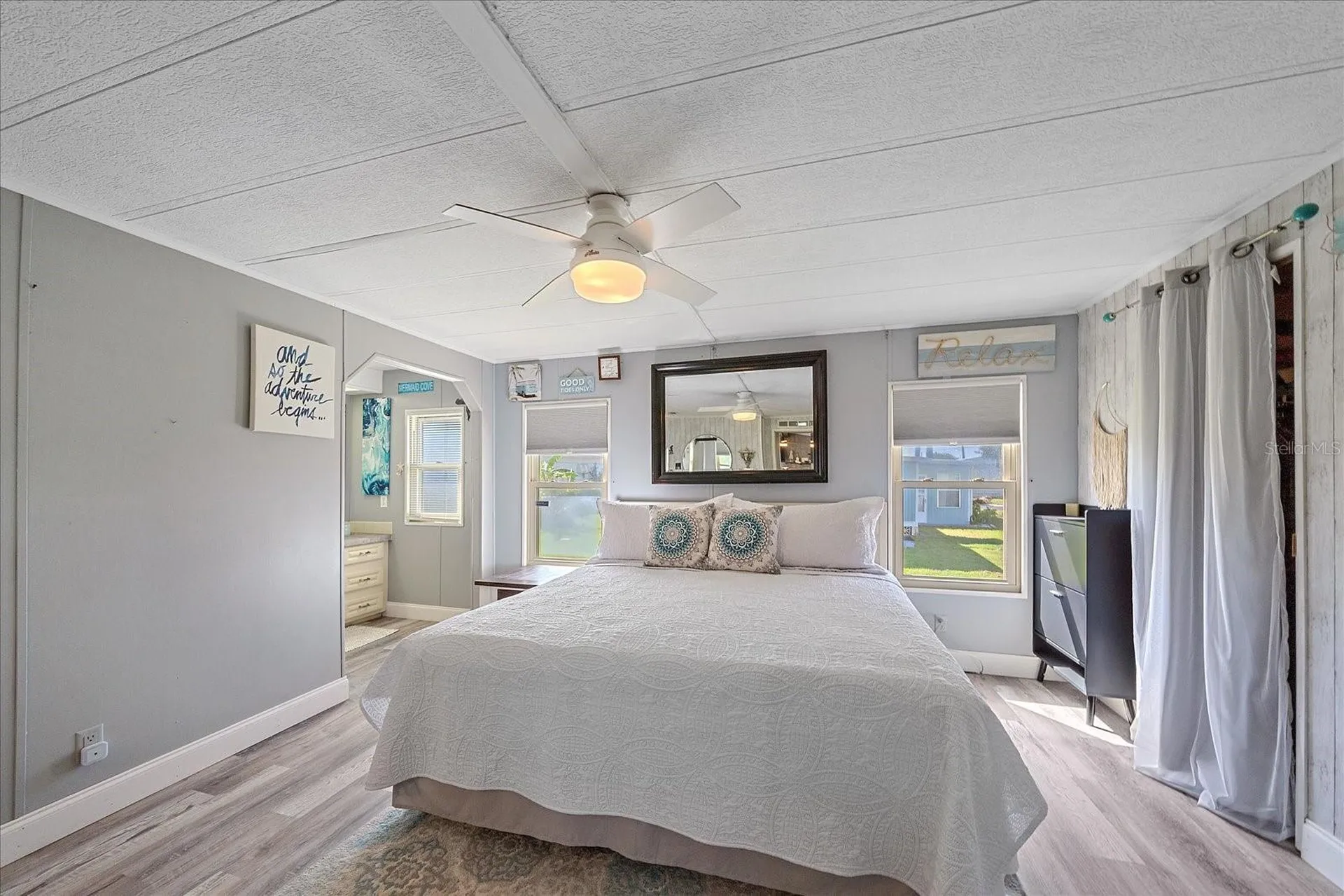 137 Lakeview Drive Palmetto FL 34221