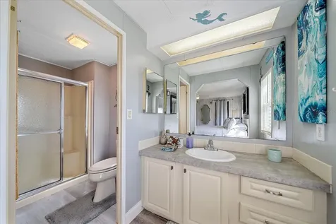 137 Lakeview Drive Palmetto FL 34221