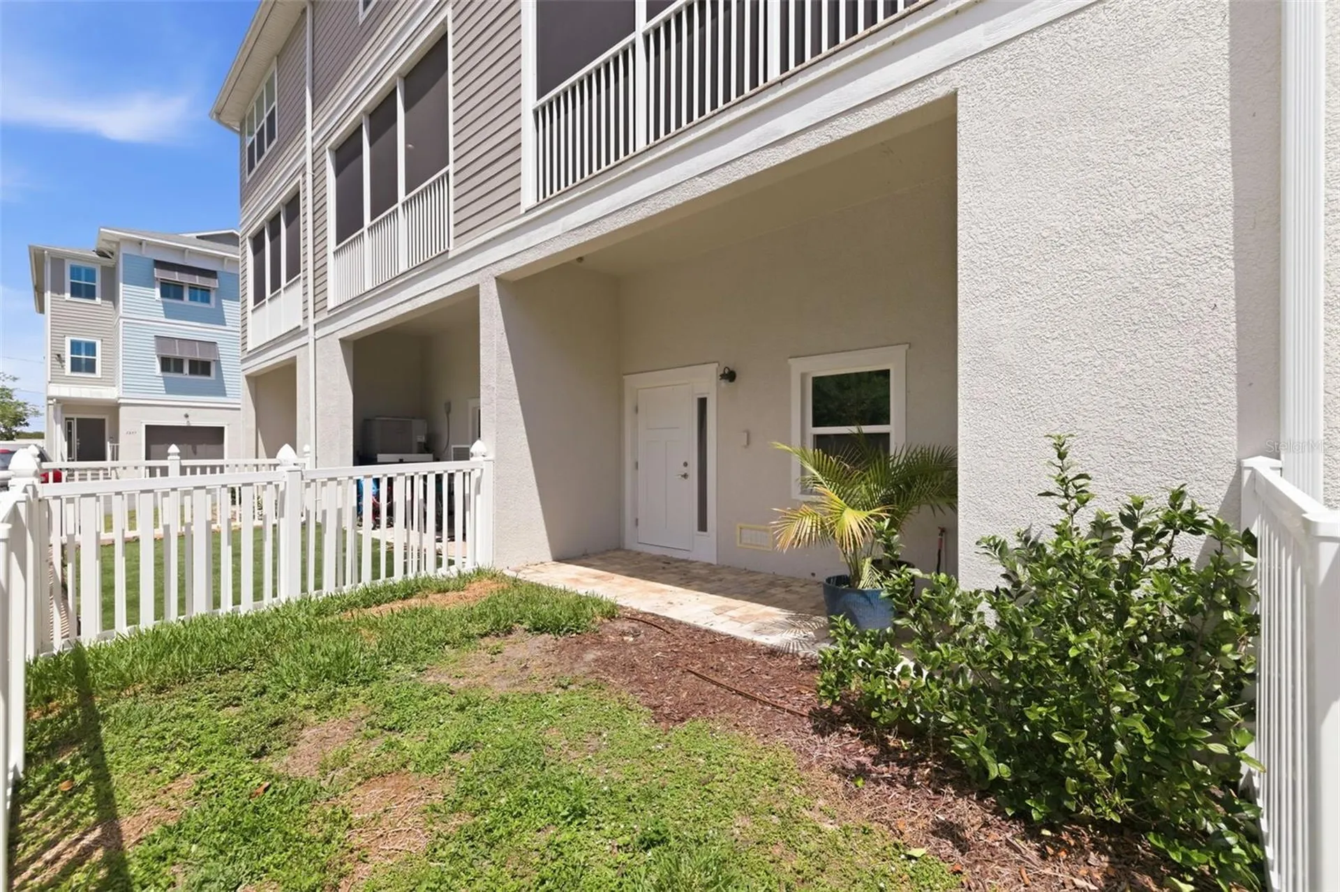 1225 Savona Drive NE St Petersburg FL 33702