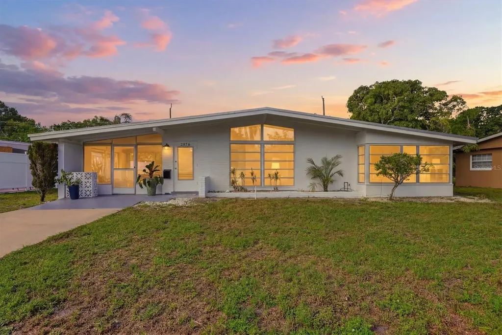 3876 Prudence Drive Sarasota FL 34235
