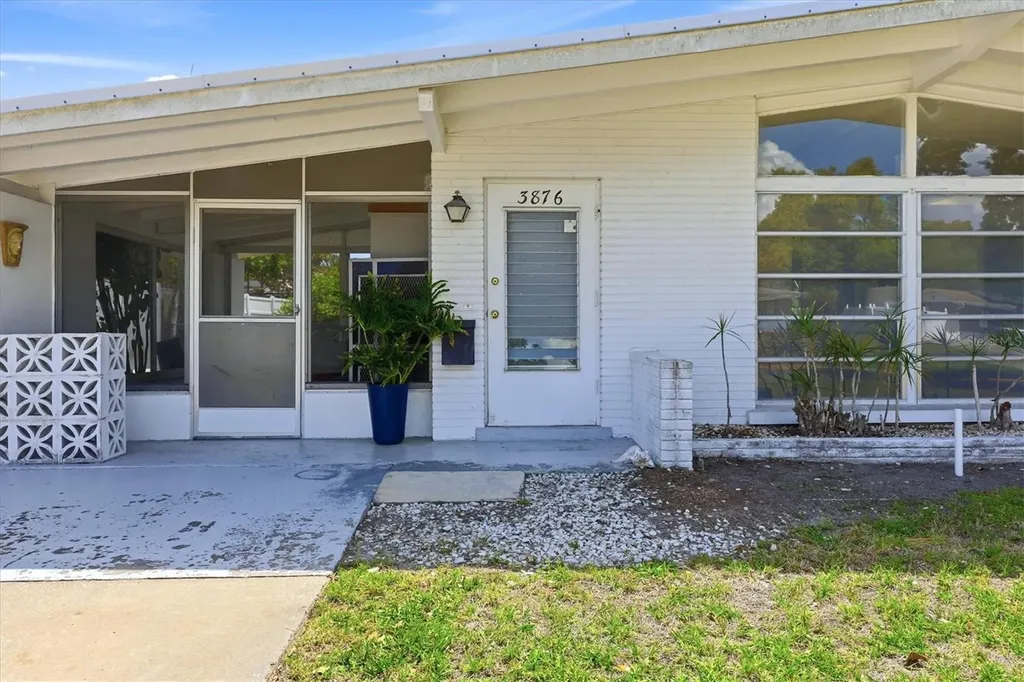 3876 Prudence Drive Sarasota FL 34235
