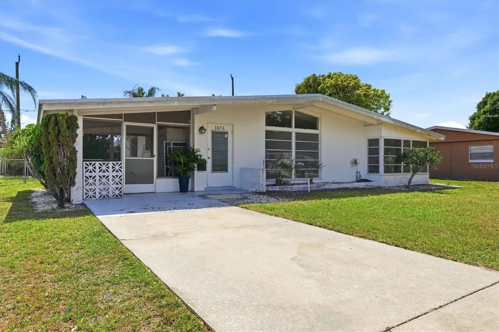 3876 Prudence Drive Sarasota FL 34235