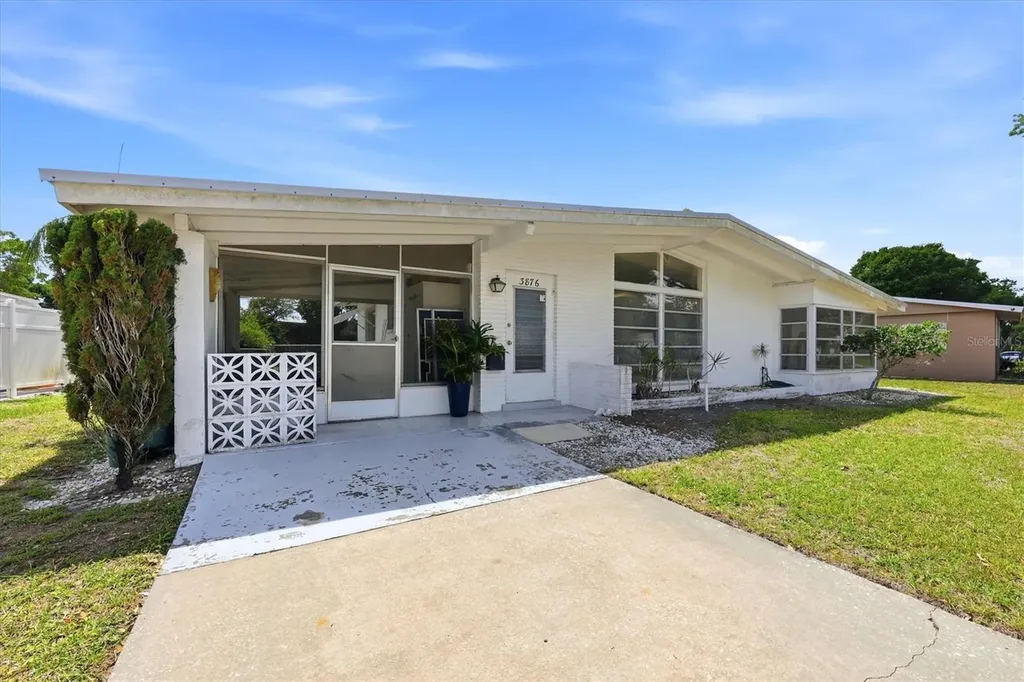 3876 Prudence Drive Sarasota FL 34235