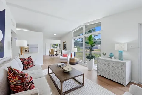 3876 Prudence Drive Sarasota FL 34235