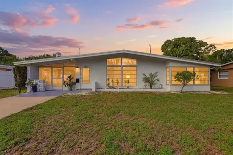 3876 Prudence Drive Sarasota FL 34235
