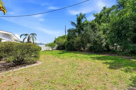 3876 Prudence Drive Sarasota FL 34235