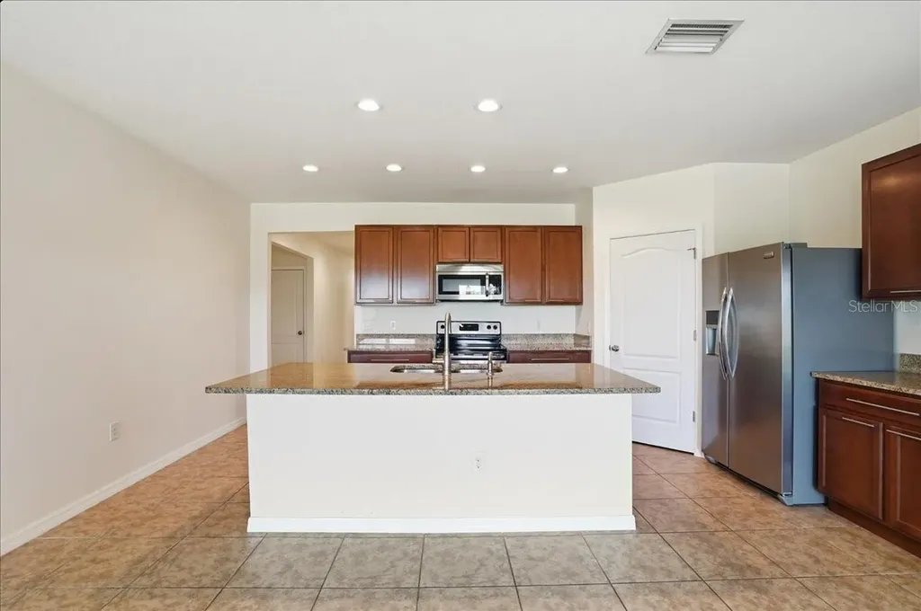 15769 High Bell Place Bradenton FL 34212