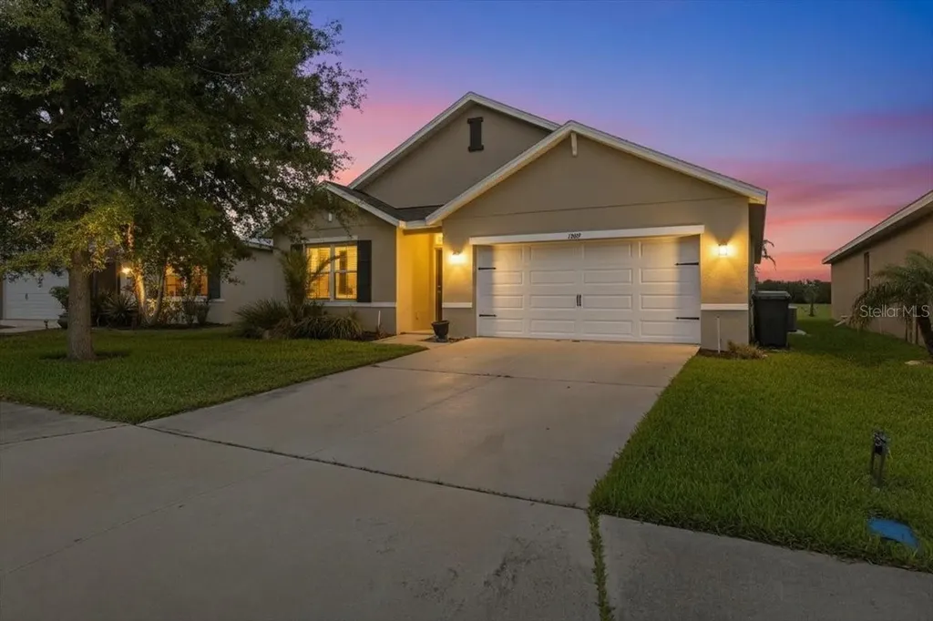 15769 High Bell Place Bradenton FL 34212