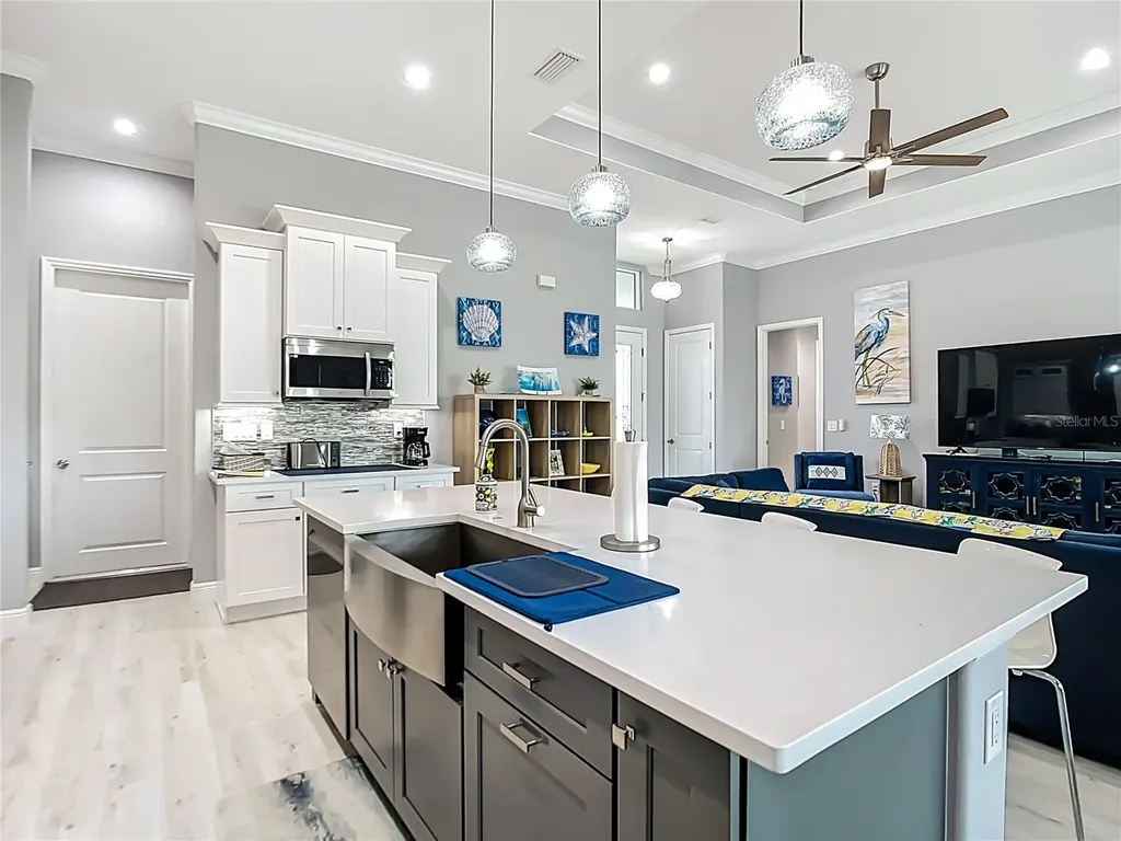 186 Fairway Road Rotonda West FL 33947