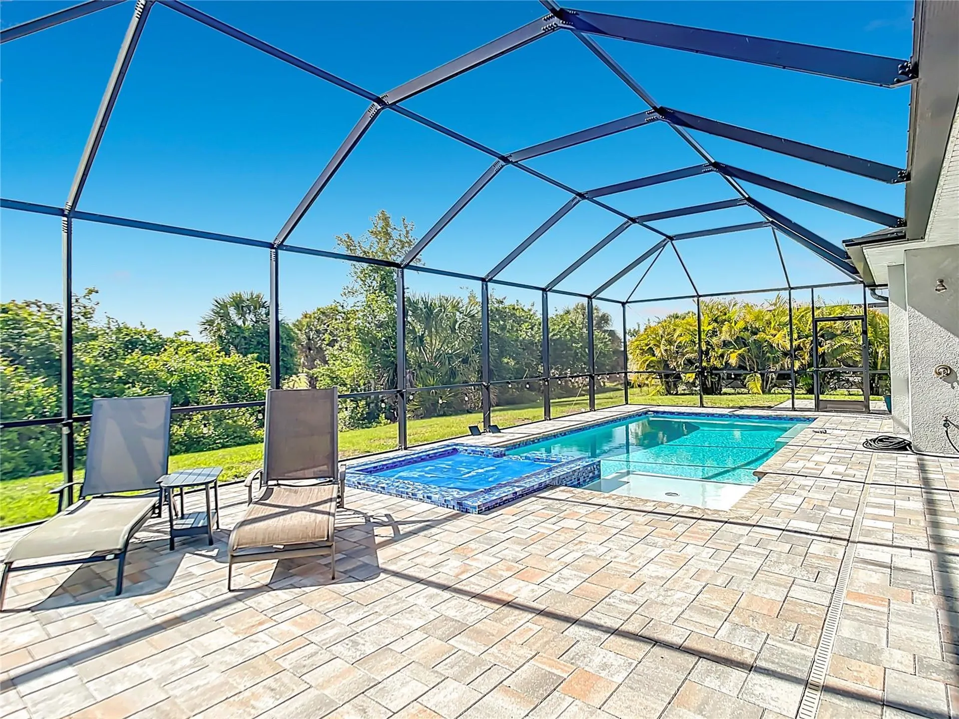 186 Fairway Road Rotonda West FL 33947