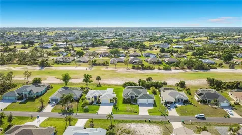 186 Fairway Road Rotonda West FL 33947