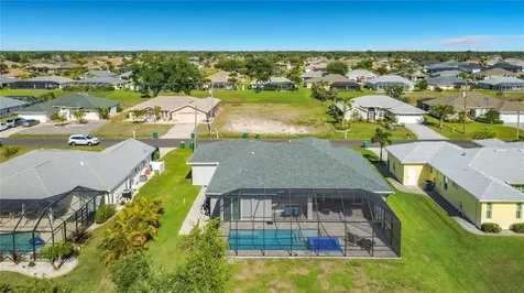 186 Fairway Road Rotonda West FL 33947