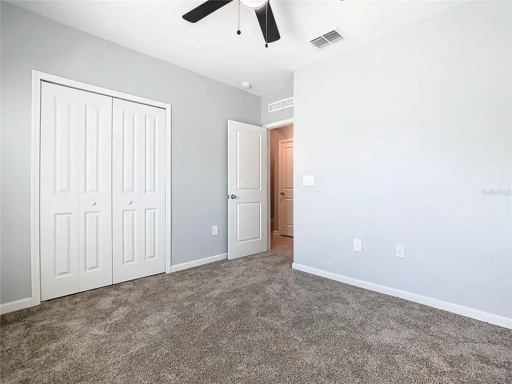 1033 Holden Way Eagle Lake FL 33839