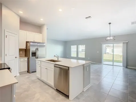 1033 Holden Way Eagle Lake FL 33839