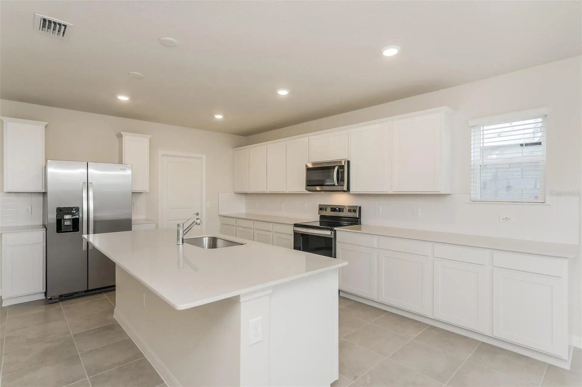3739 Haddon Avenue Davenport FL 33837