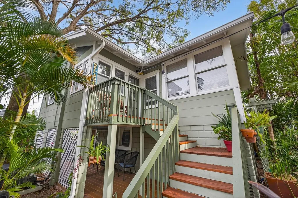 2651 3rd Avenue N St Petersburg FL 33713
