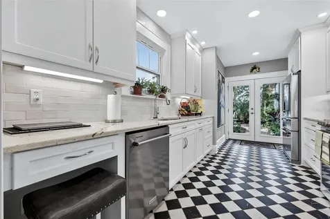 2651 3rd Avenue N St Petersburg FL 33713