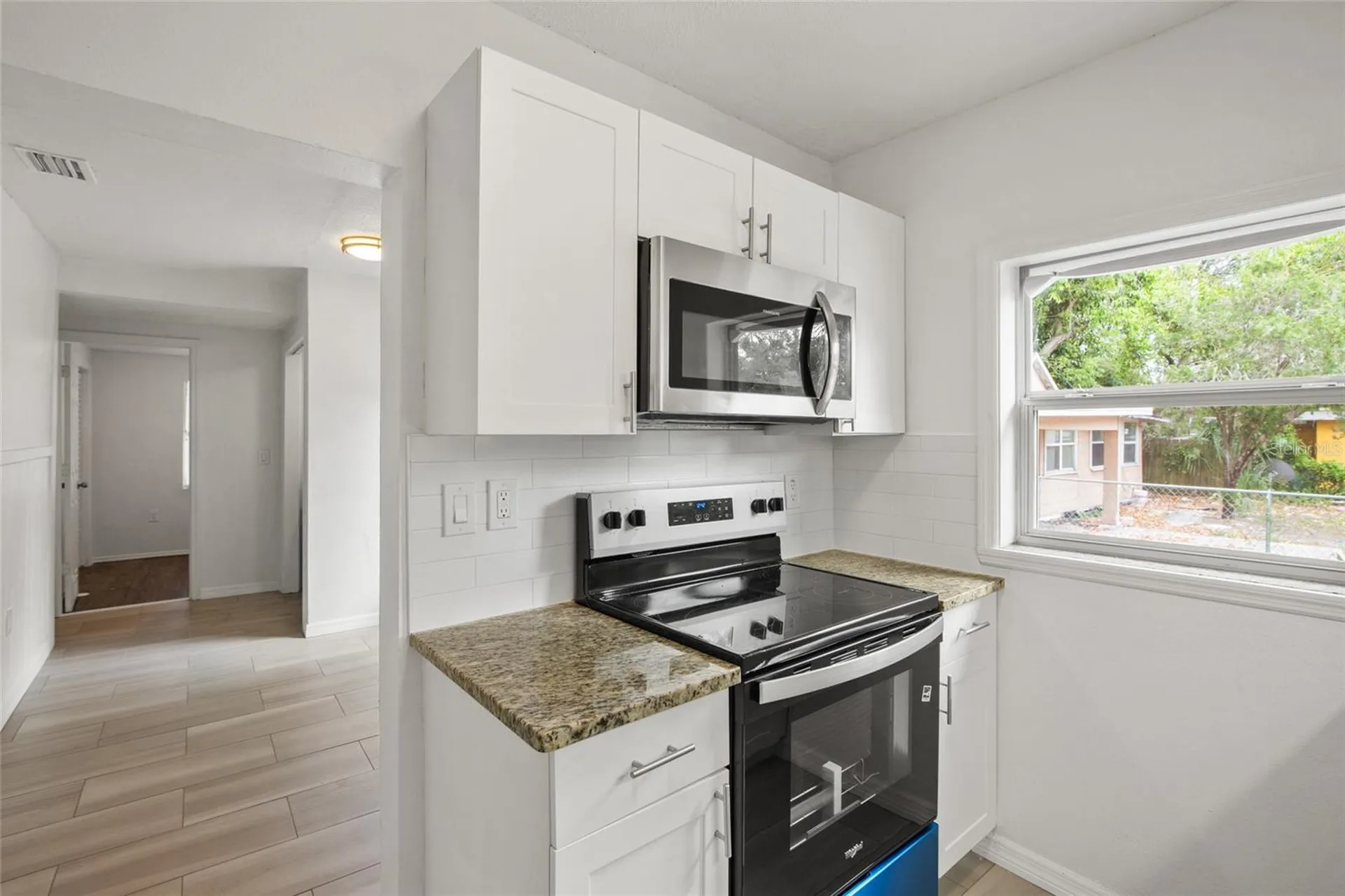 1618 43rd Street S St Petersburg FL 33711