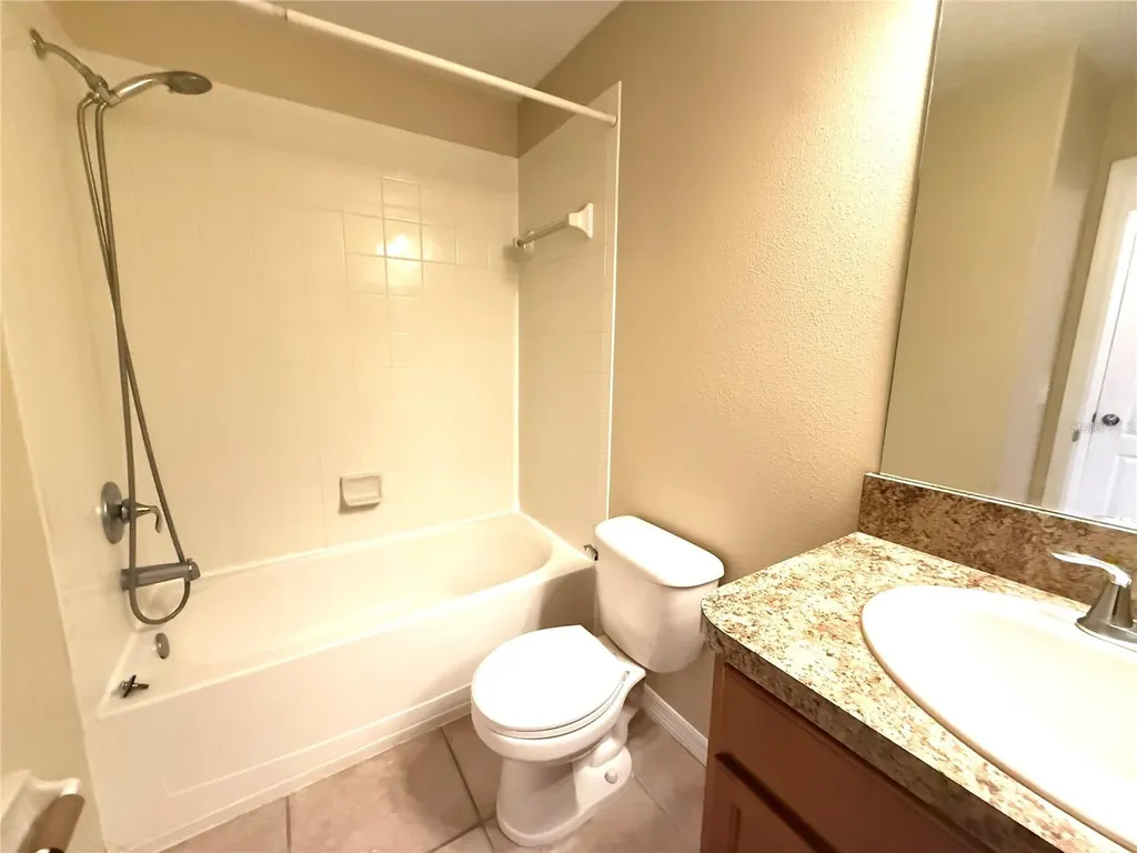 11064 Savannah Landing Circle Orlando FL 32832