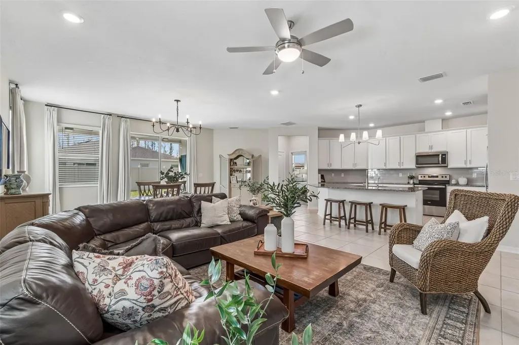 20121 Azul Marble Loop Land O Lakes FL 34638