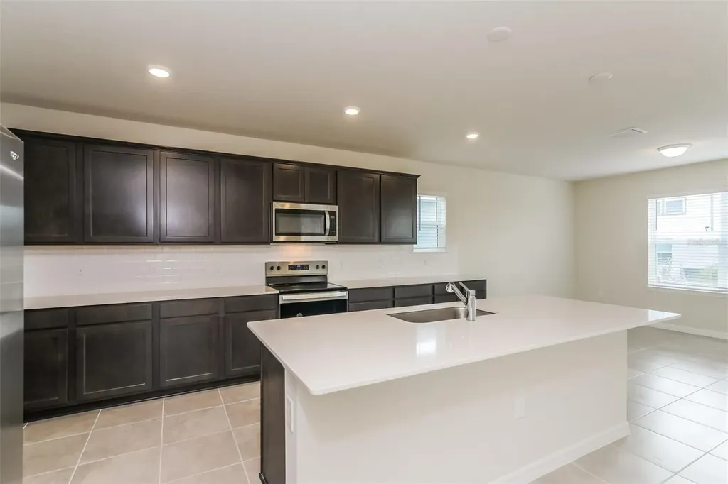 3734 Haddon Avenue Davenport FL 33837