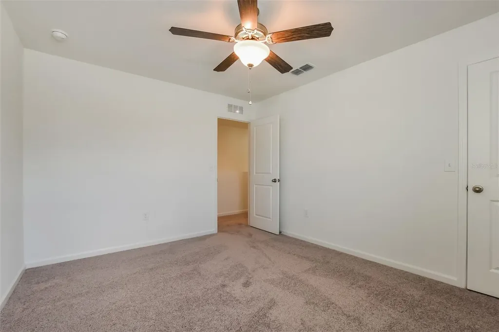 2084 Hemingway Circle Groveland FL 34736