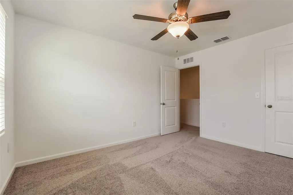 2084 Hemingway Circle Groveland FL 34736