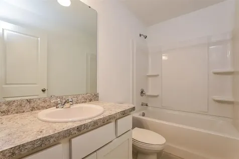 2084 Hemingway Circle Groveland FL 34736