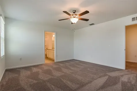 2084 Hemingway Circle Groveland FL 34736