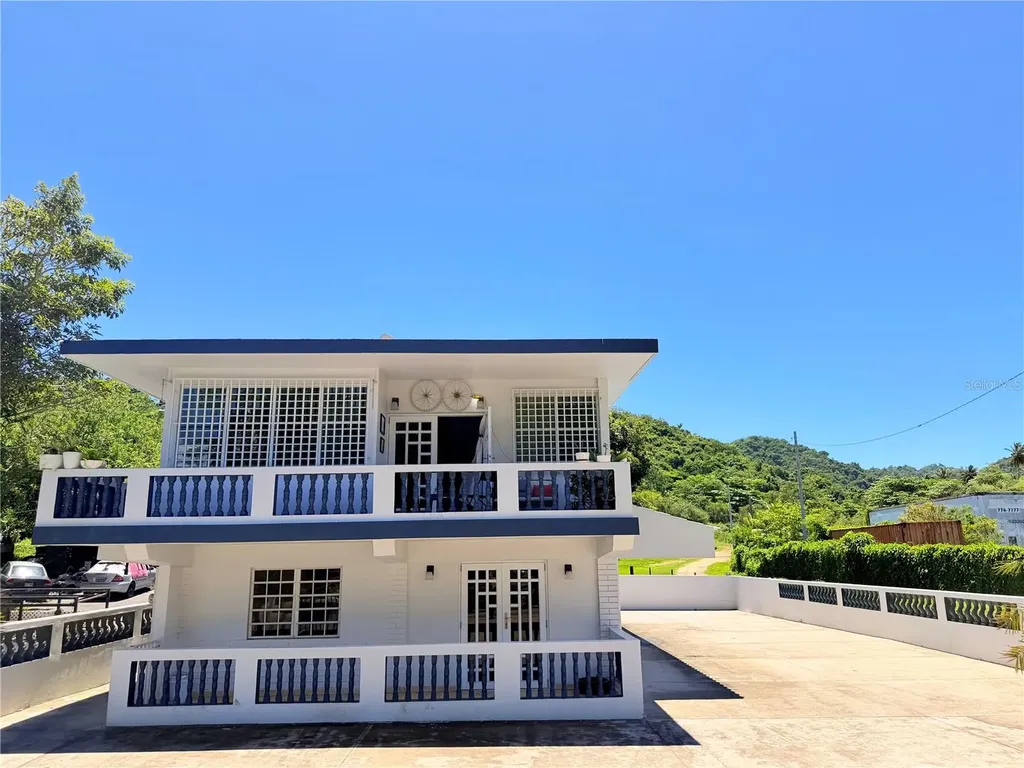 Carr 901 Barrio Camino Nuevo Yabucoa PR 00767