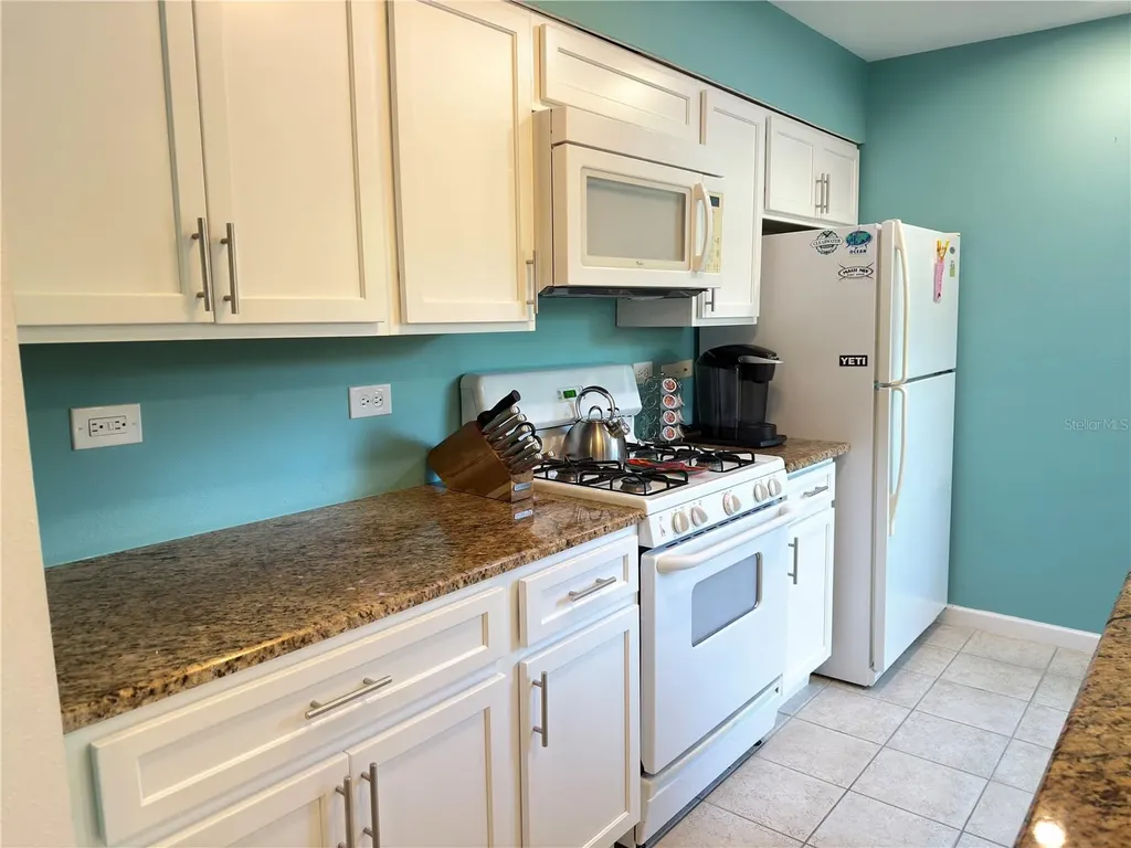 828 Padua Lane Clearwater FL 33756