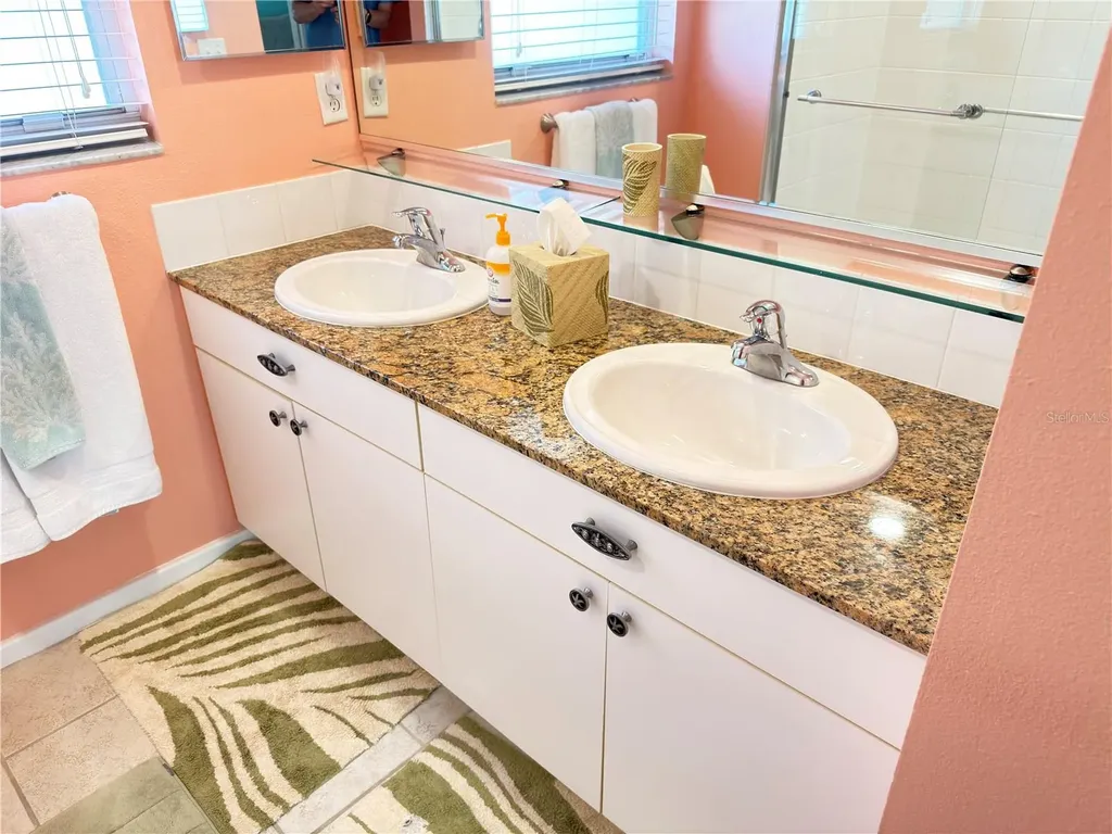 828 Padua Lane Clearwater FL 33756