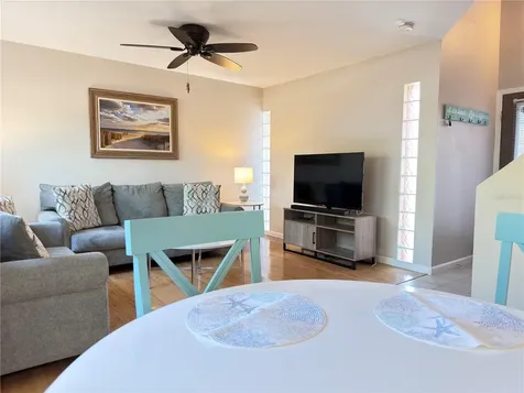 828 Padua Lane Clearwater FL 33756