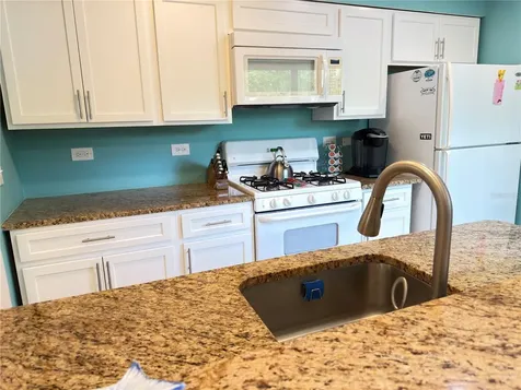 828 Padua Lane Clearwater FL 33756