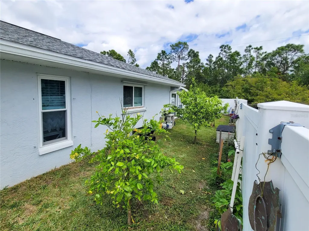 364 Macarthur Drive Port Charlotte FL 33954