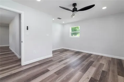 717 W Winifred Street Avon Park FL 33825