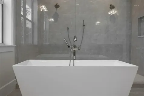 4017 W Palmira Avenue Tampa FL 33629