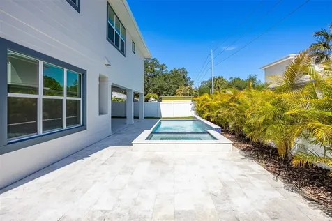 4017 W Palmira Avenue Tampa FL 33629