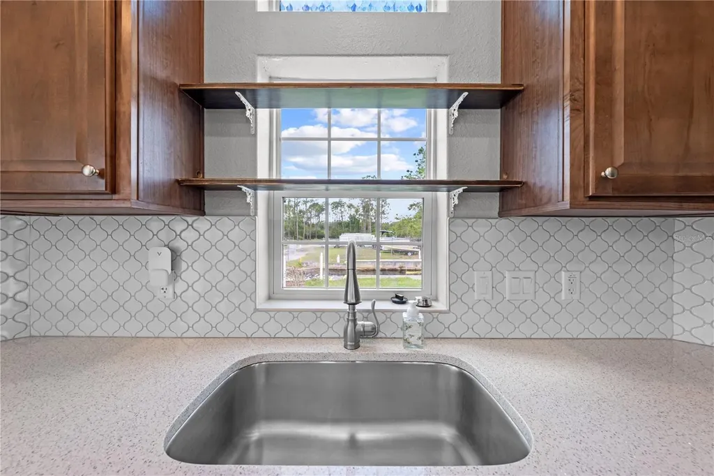 1315 Pine Island Drive N St Cloud FL 34771