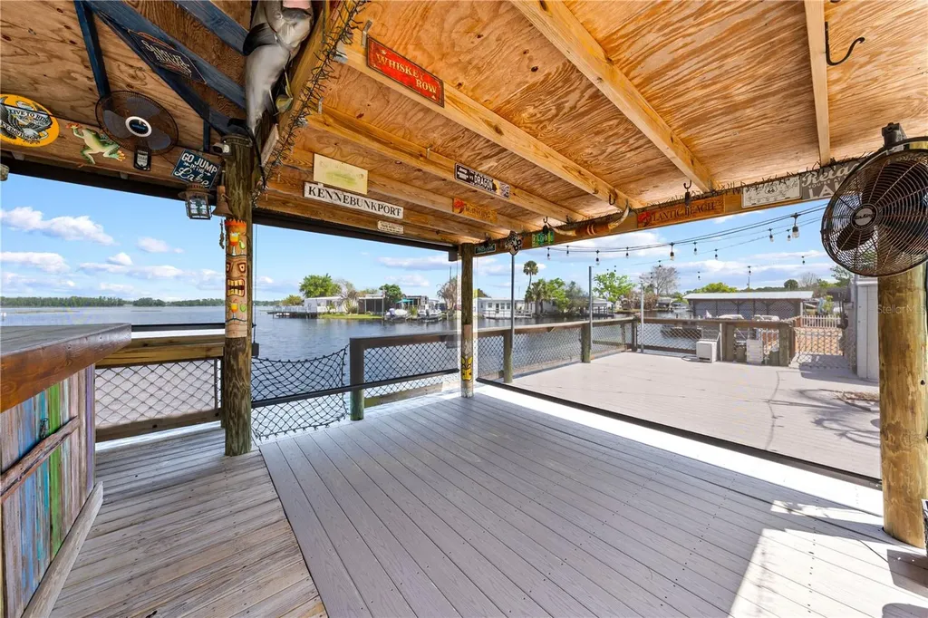 1315 Pine Island Drive N St Cloud FL 34771