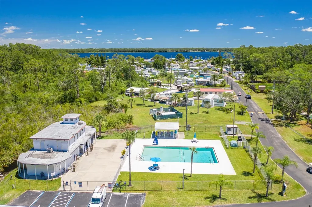 1315 Pine Island Drive N St Cloud FL 34771