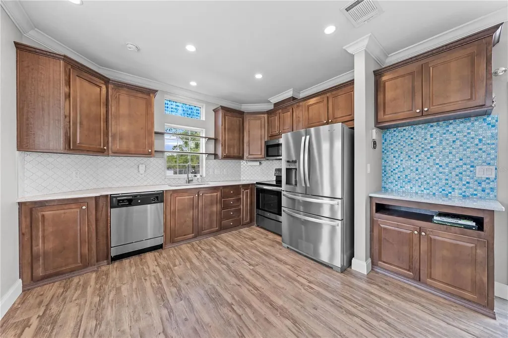 1315 Pine Island Drive N St Cloud FL 34771