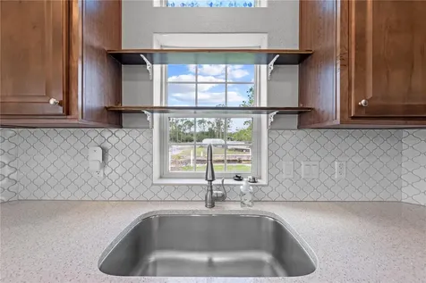 1315 Pine Island Drive N St Cloud FL 34771