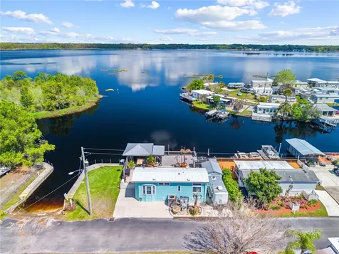 1315 Pine Island Drive N St Cloud FL 34771