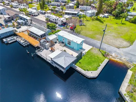 1315 Pine Island Drive N St Cloud FL 34771