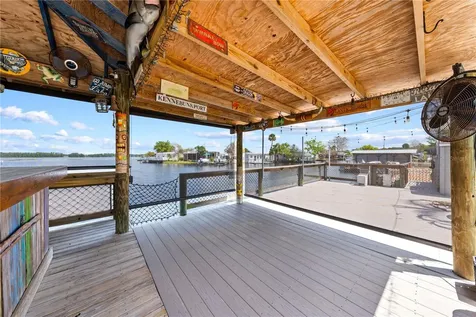 1315 Pine Island Drive N St Cloud FL 34771