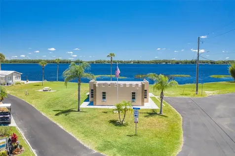 1315 Pine Island Drive N St Cloud FL 34771